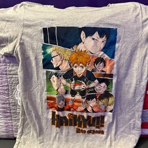 White hot topic Haikyuu t-shirt.